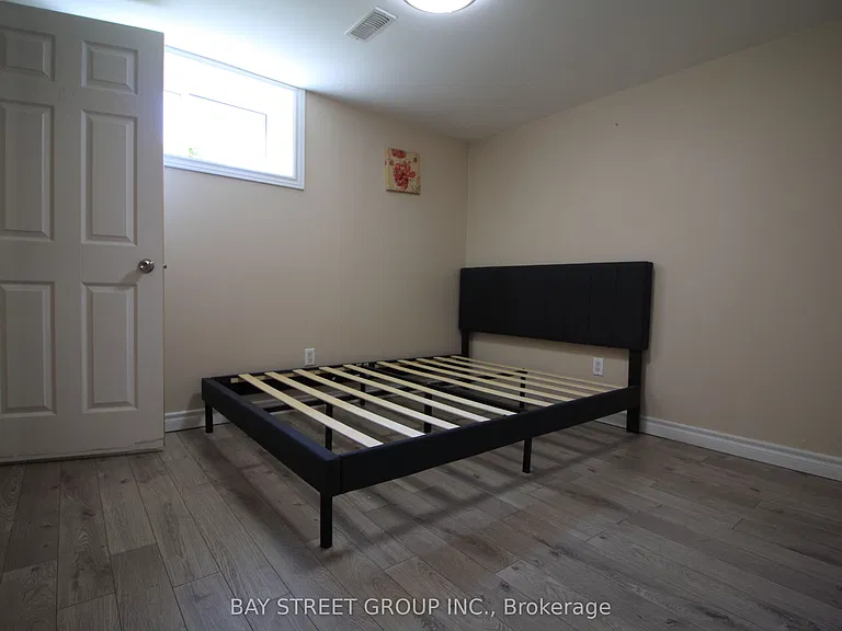 12973 Warden Ave — Photo 6