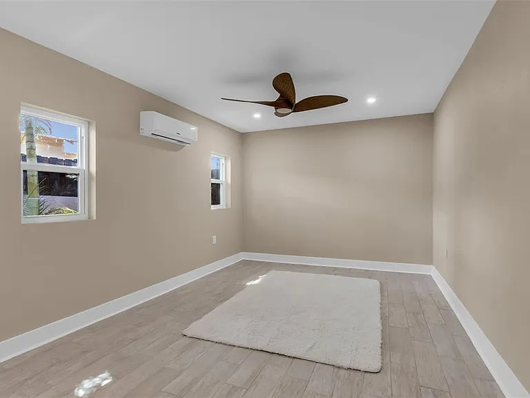 510 N Osprey Ave — Photo 39