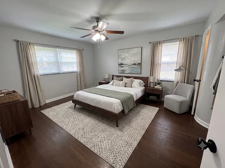 170 N Rose Blvd — Photo 15