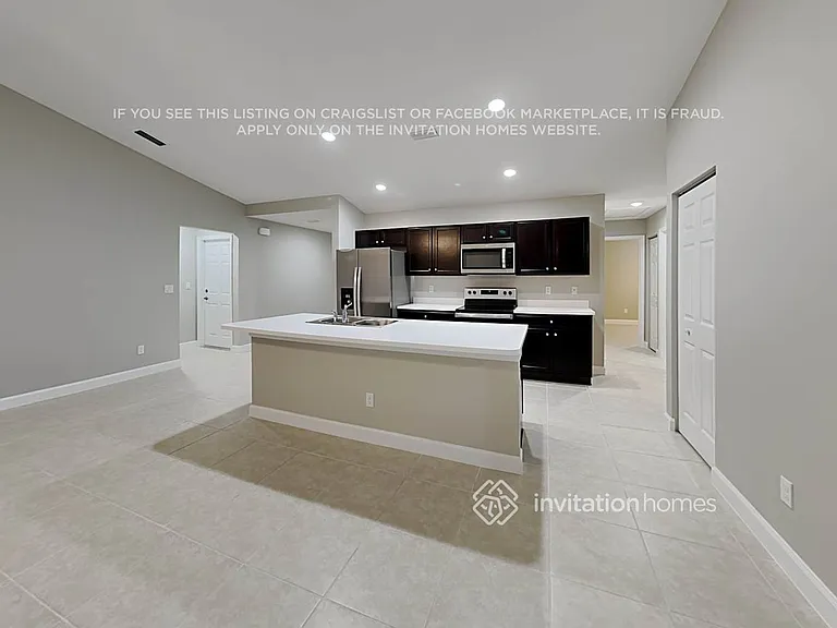 309 Eckert St SE — Photo 5
