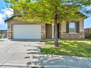 1036 Papaya St, Madera, CA 93638