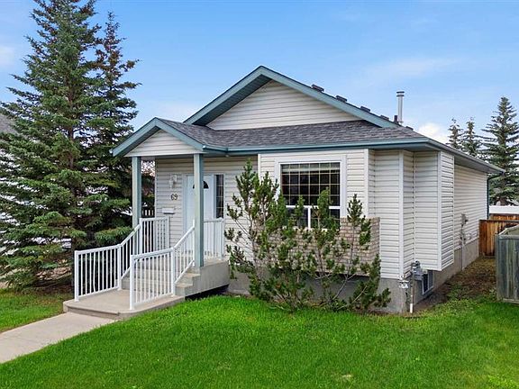 3rd image of 69 S Durand Cres