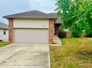 1018 N 25th St, Ozark, MO 65721