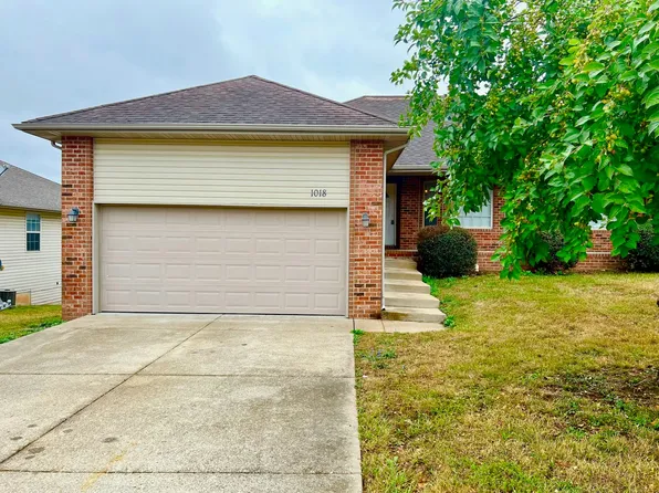 1018 N 25th St, Ozark, MO 65721