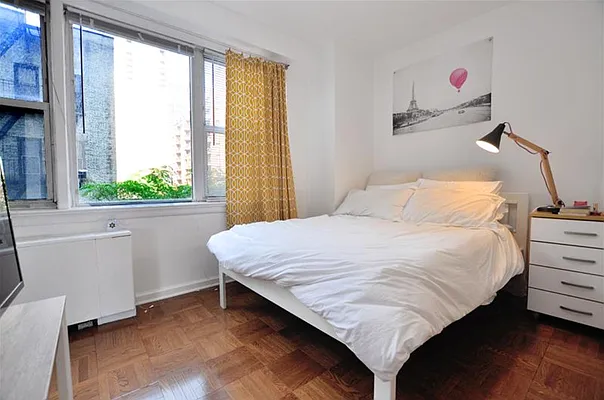 Rented by Buchbinder & Warren | media 7
