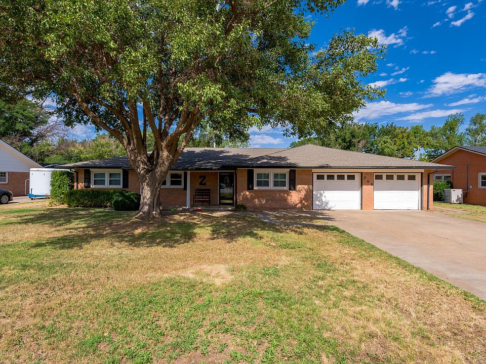 1st image of 209 Sunset Dr