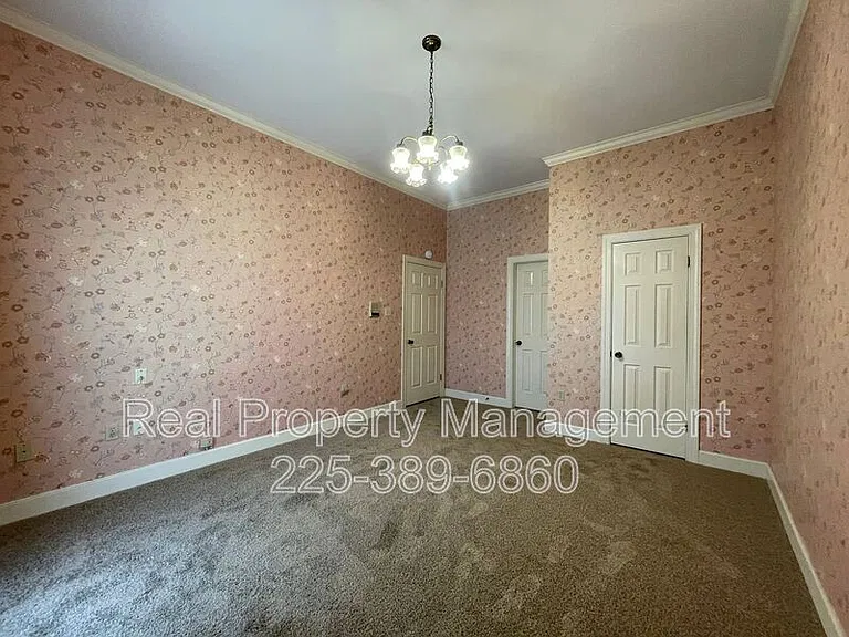 1022 Wooddale Blvd — Photo 30