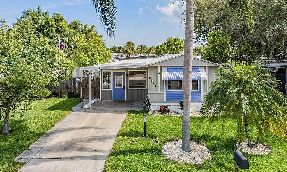 6543 Celeste Ln