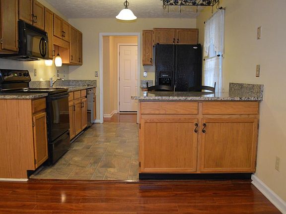 Alternative kitchen view