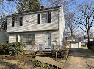 5279 Lynd Ave, Lyndhurst, OH
