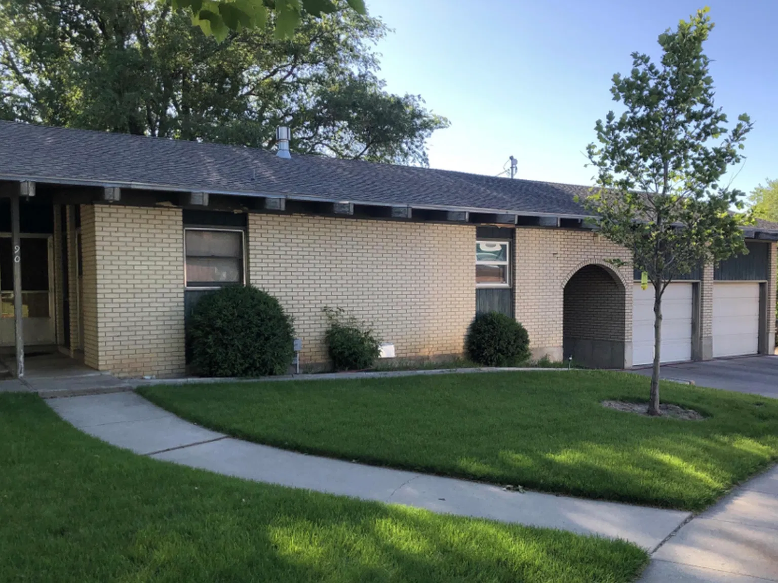 2 bed, 1100 sqft, $1,500 — Photo 1