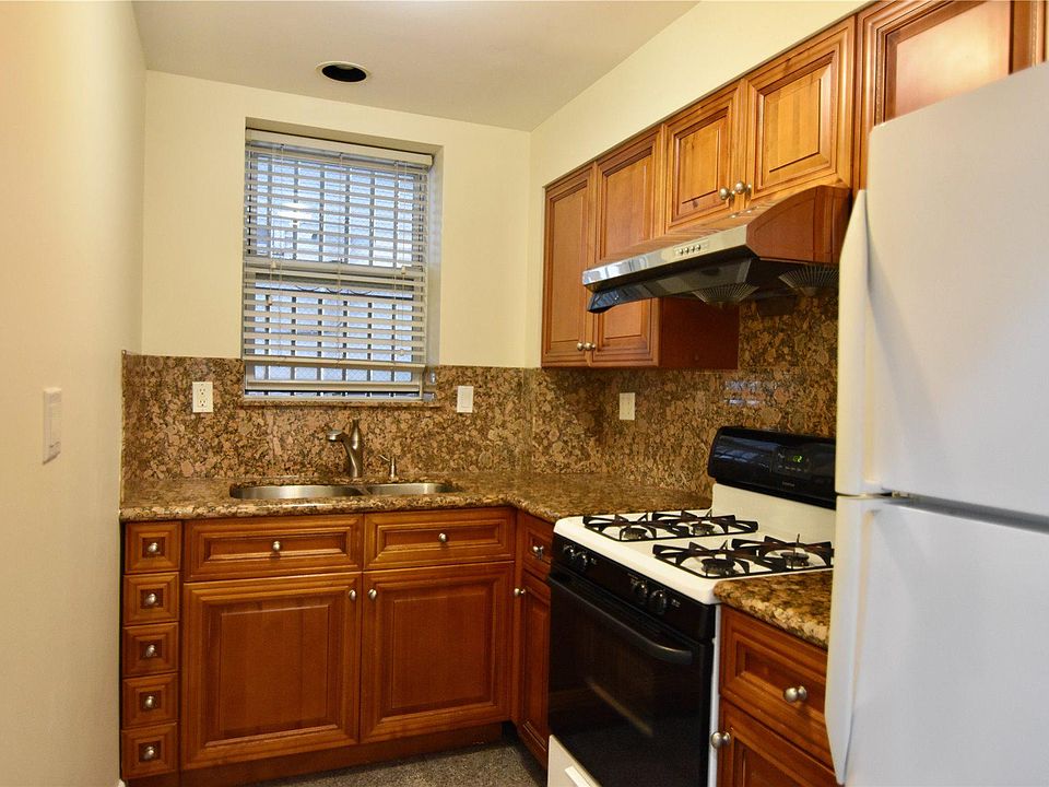 1st image of 31-27 137th St #1A