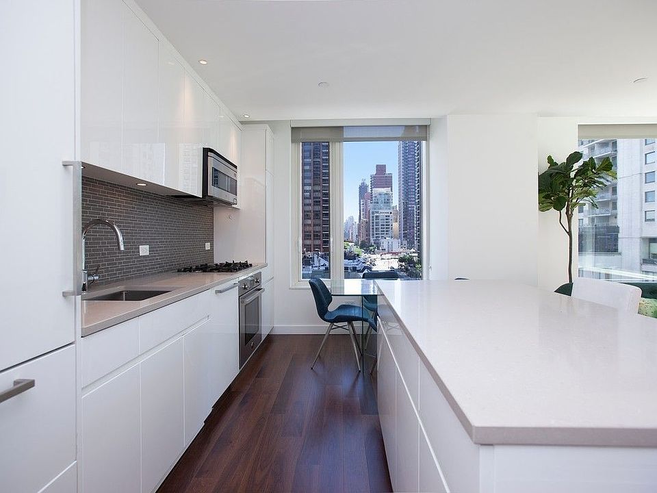 1st image of 1065 2nd Ave APT 12F
