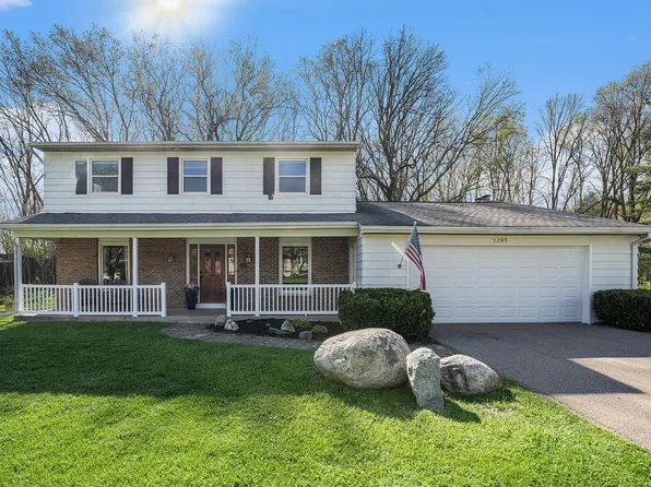 1205 Bunkerhill Dr, Kalamazoo, MI 49009