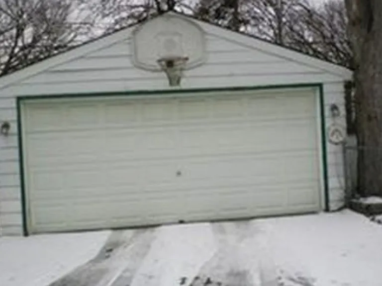 3713 Gratiot Ave — Photo 5