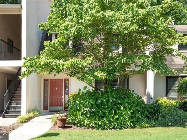 1705 Huntingdon Chase, Sandy Springs, GA 30350