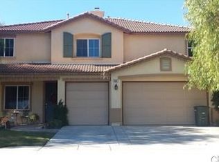 452 Meadow View Dr, San Jacinto, CA 92582