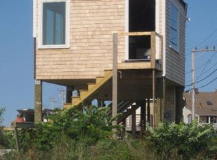 5511 Tremont St, Sabine Pass, TX 77655