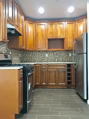 Rented by The MJS Group NY LLC | media 44