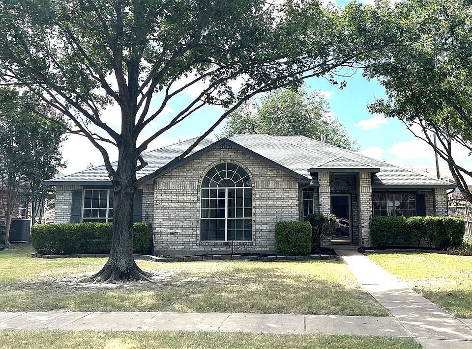 1st image of 7045 Fox Dr