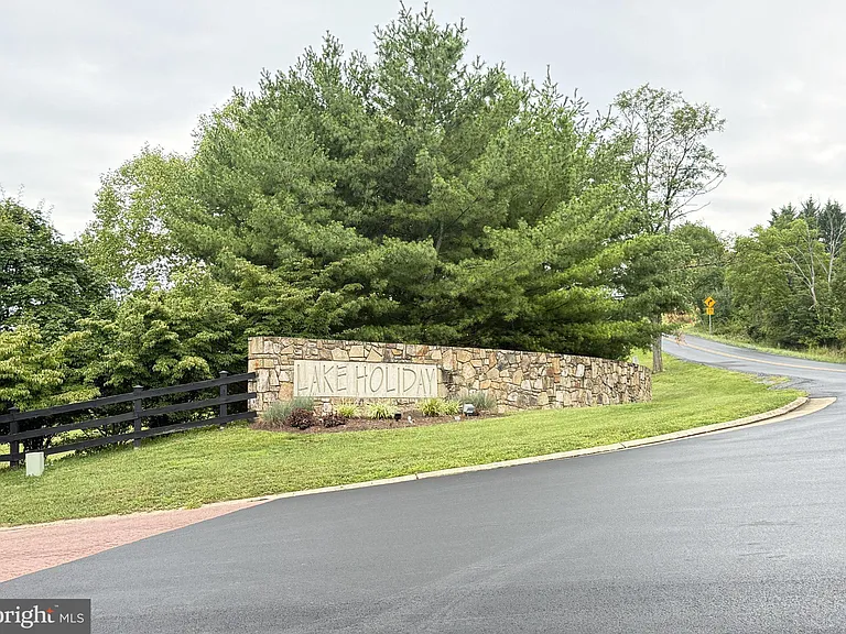 1234 Lakeview Dr — Photo 39