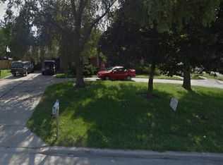 5335 Charles St, Racine, WI 53402