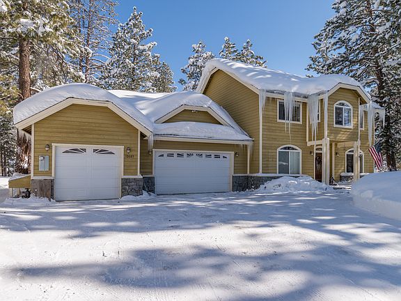 3rd image of 10685 Dorchester Dr