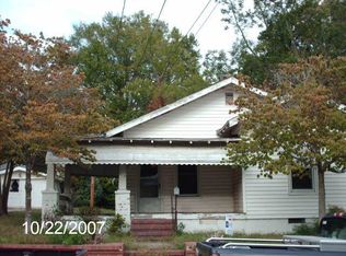 318 E Blanche St, Clayton, NC 27520