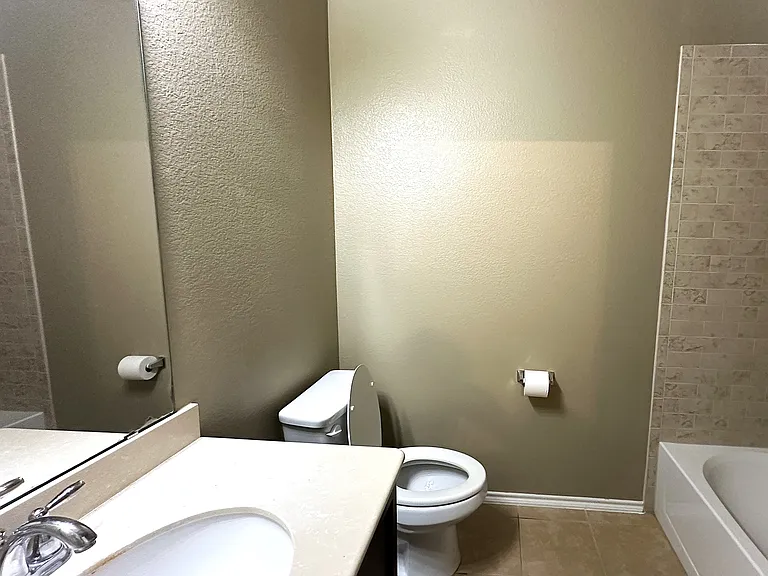 929 Hazels Way — Photo 5