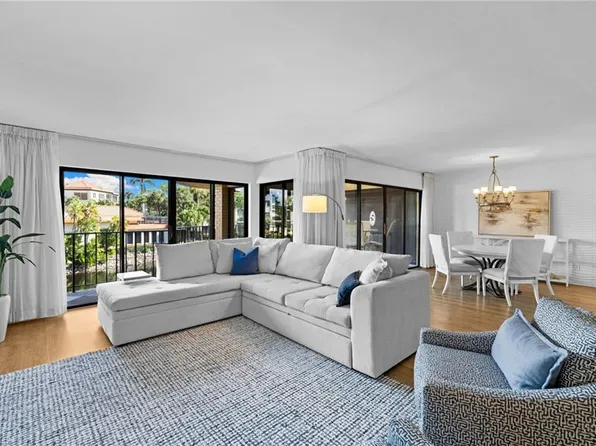 6710 Pelican Bay BLVD #422, NAPLES, FL 34108