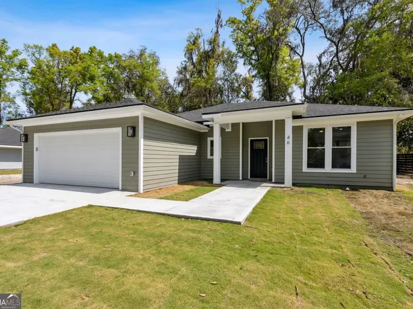 46 Elizabeth St, Folkston, GA 31537