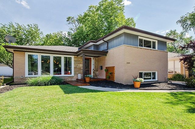 1st image of 3841 Sugar Loaf Ln