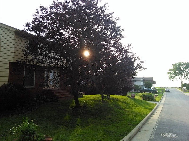 1st image of 70 Parkway Dr