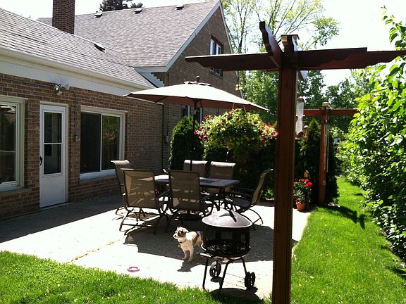 4th image of this home
