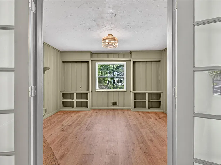 Reading room / office