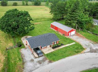 935 Waterworks Rd, Danville, KY 40422