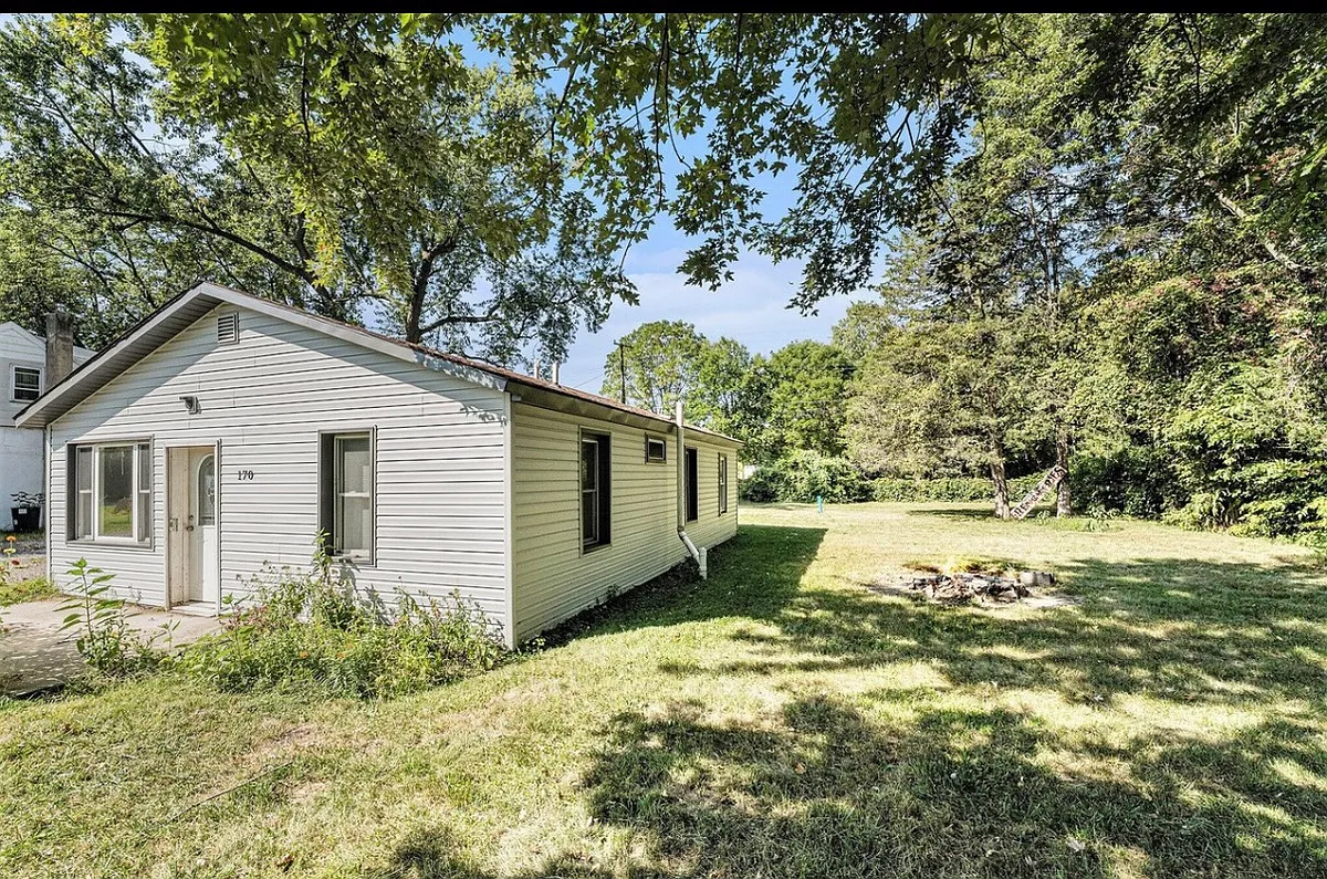 Building Photo - 170 Kansas Ave