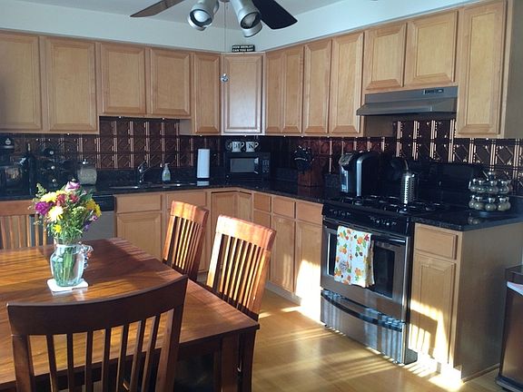 4th image of 2419 N 77th Ave APT 3W
