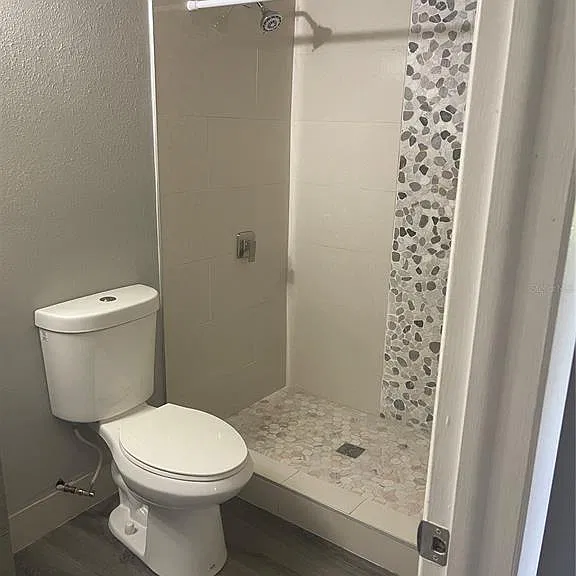 134 Springwood Cir #B — Photo 8