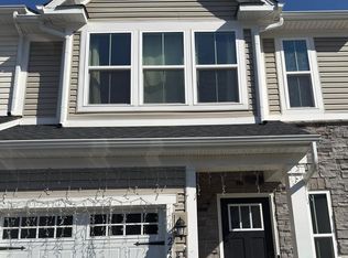 240 Chase Dr, Downingtown, PA 19335
