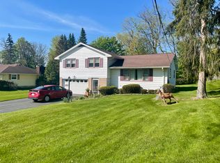5151 Wilcox Rd, Whitesboro, NY 13492