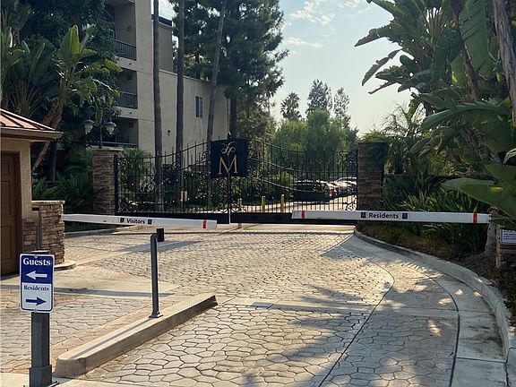 2nd image of 21520 Burbank Blvd APT 308