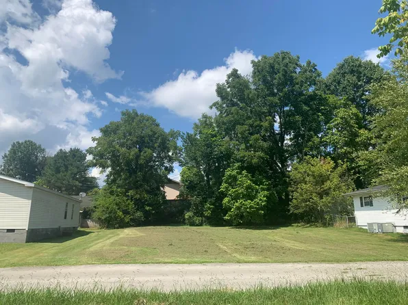 403 Chestnut St, London, KY 40741