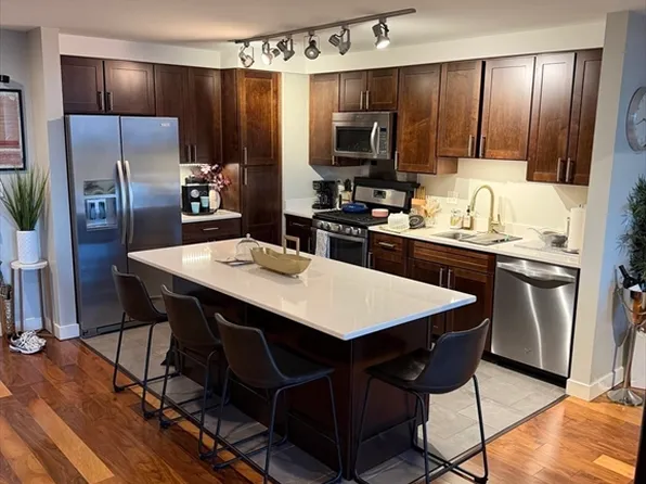 130 John St Unit 245, Lowell, MA 01852