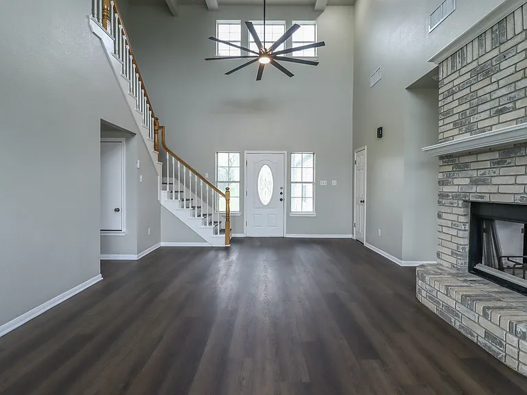 1810 Mesa Oaks Cir — Photo 8