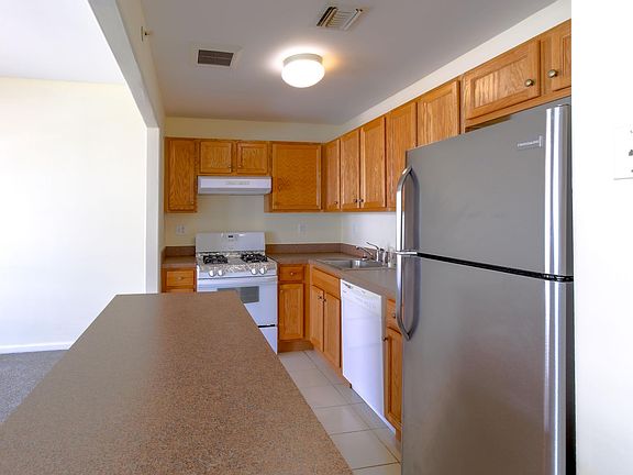 3rd image of 152 Beach 67th St #2