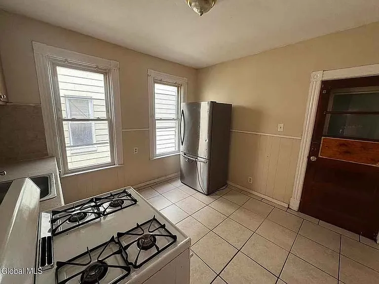 1753 Albany St #1 & 2 — Photo 4