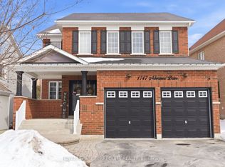 1747 Arborwood Dr, Oshawa, ON L1K0R6