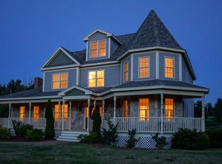 2 Orchard Blossom Rd, Windham, NH 03087