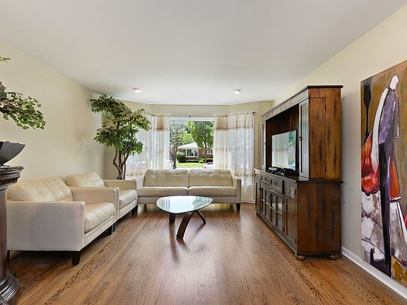 2nd image of 8037 Kedvale Ave